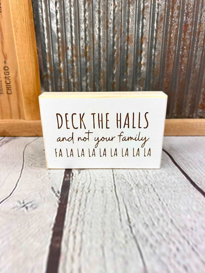 Deck the halls mini holiday sign - Salty Dog Mercantile